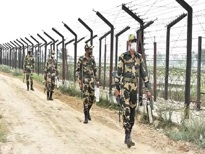 पंजाब में हाई अलर्ट जारी, BSF की चौकसी बढ़ी पंजाब में हाई अलर्ट जारी, BSF की चौकसी बढ़ी