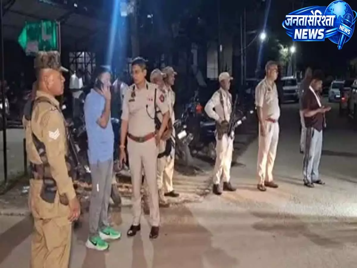 Cachar: एंटी-ड्रग अभियान में पुलिसकर्मी घायल, गुवाहाटी भेजा गया Cachar: एंटी-ड्रग अभियान में पुलिसकर्मी घायल, गुवाहाटी भेजा गया