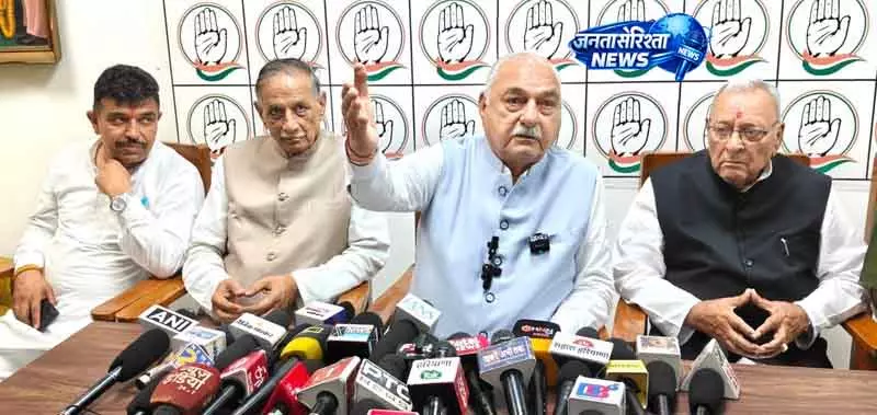Rohtak सांपला चुनाव: हुड्डा ने बीजेपी विरोधियों को दिया इशारा Rohtak सांपला चुनाव: हुड्डा ने बीजेपी विरोधियों को दिया इशारा