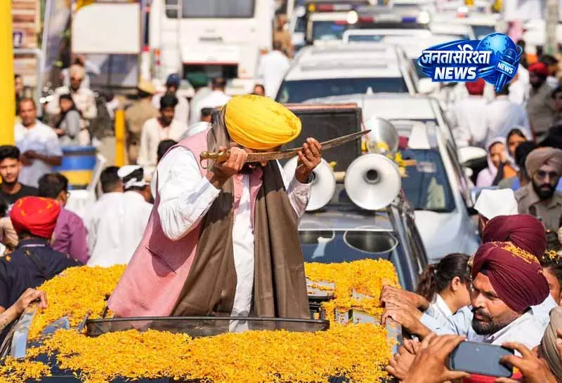 धमाके के बाद CM Mann की जालंधर यात्रा में सुरक्षा कड़ी धमाके के बाद CM Mann की जालंधर यात्रा में सुरक्षा कड़ी