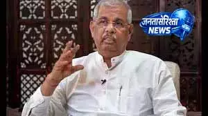 Tamil Nadu में बहुमत के संकट के बीच राज्यपाल ने यात्रा स्थगित की Tamil Nadu में बहुमत के संकट के बीच राज्यपाल ने यात्रा स्थगित की