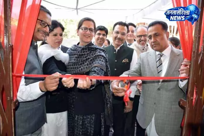 Jammu District Court में नए गवाह बयान केंद्र का किया गया विधिवत शुभारंभ Jammu District Court में नए गवाह बयान केंद्र का किया गया विधिवत शुभारंभ