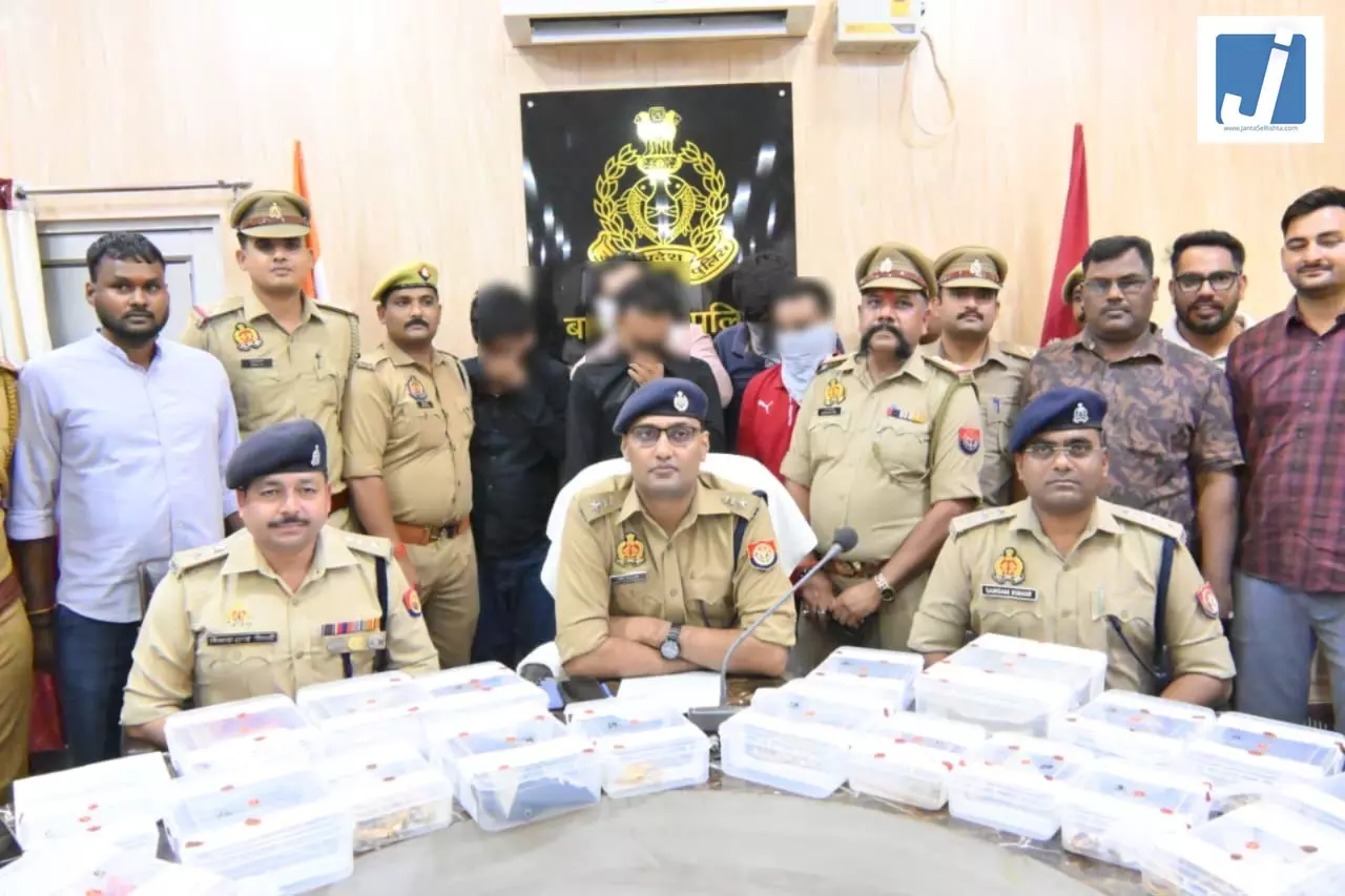 OMG! पुलिस का बड़ा खुलासा, 10 करोड़ की चोरी के पीछे निकला एक रईसजादा OMG! पुलिस का बड़ा खुलासा, 10 करोड़ की चोरी के पीछे निकला एक रईसजादा