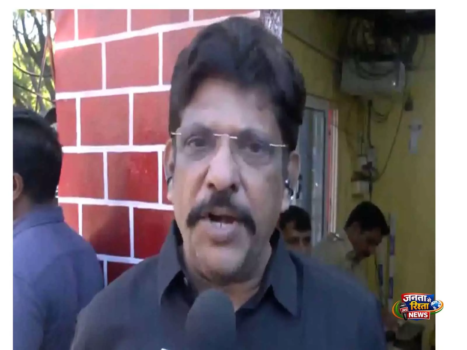 VCK नेता बालाजी बोले- राज्यपाल TVK को सरकार बनाने के लिए बुलाएं, समर्थन पर फैसला बाकी VCK नेता बालाजी बोले- राज्यपाल TVK को सरकार बनाने के लिए बुलाएं, समर्थन पर फैसला बाकी