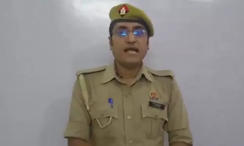IPS अफसर पर वसूली का आरोप, कांस्टेबल के वीडियो ने पुलिस विभाग में मचा दी खलबली IPS अफसर पर वसूली का आरोप, कांस्टेबल के वीडियो ने पुलिस विभाग में मचा दी खलबली