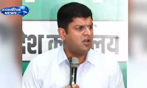 दुष्यंत याचिका पर HC ने Haryana को नोटिस जारी किया दुष्यंत याचिका पर HC ने Haryana को नोटिस जारी किया