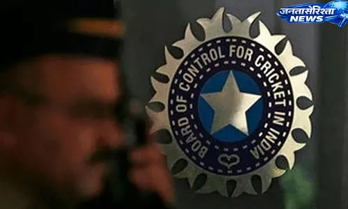 IPL फ्रेंचाइजी को BCCI की सख्त चेतावनी, SOP उल्लंघन पर आठ पेज की एडवाइजरी जारी IPL फ्रेंचाइजी को BCCI की सख्त चेतावनी, SOP उल्लंघन पर आठ पेज की एडवाइजरी जारी