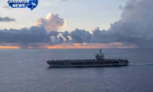 Tehran का दावा: US नेवी पर मिसाइल हमला Tehran का दावा: US नेवी पर मिसाइल हमला