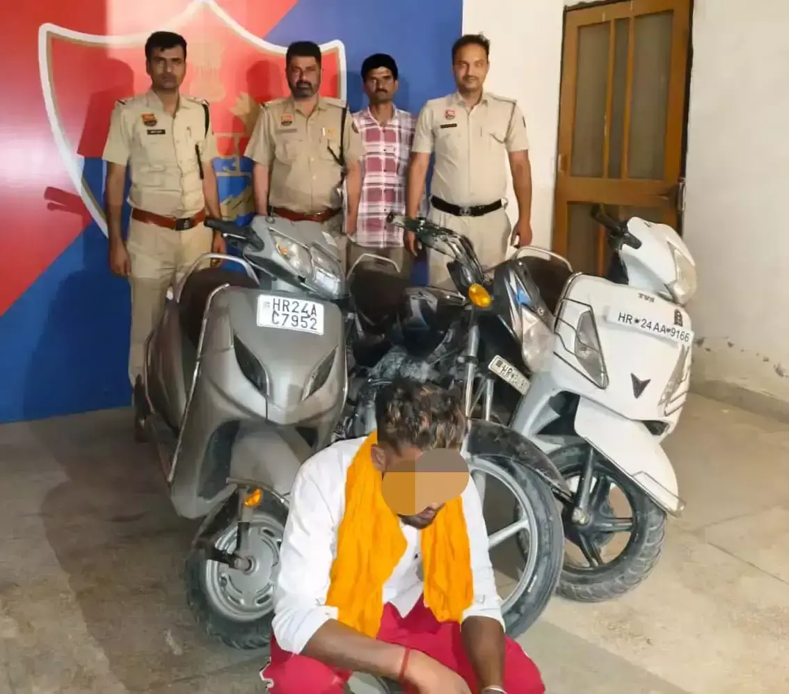 Sirsa: माइनर से बरामद शव की जांच जारी Sirsa: माइनर से बरामद शव की जांच जारी