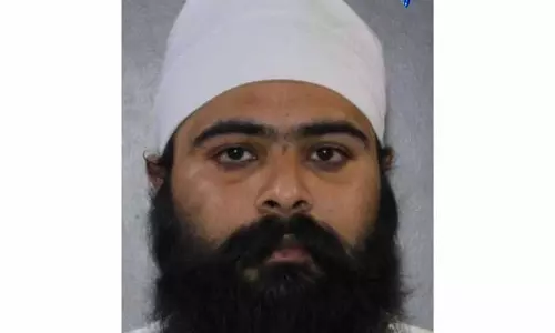 कनाडा के सरे में जबरन वसूली के आरोप में Punjabi मूल व्यक्ति गिरफ्तार कनाडा के सरे में जबरन वसूली के आरोप में Punjabi मूल व्यक्ति गिरफ्तार