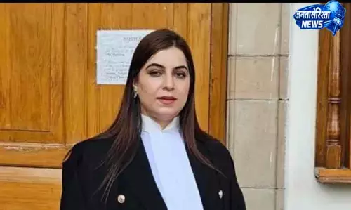 Srinagar अहरा सैयद की मेहनत से पांच ई-चालान रद्द Srinagar अहरा सैयद की मेहनत से पांच ई-चालान रद्द