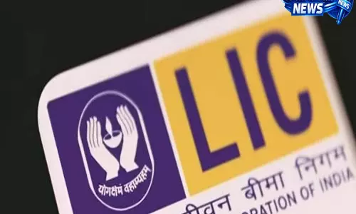 LIC ने मार्च में शेयर बाजार में लगाया 18,500 करोड़ रुपये का निवेश LIC ने मार्च में शेयर बाजार में लगाया 18,500 करोड़ रुपये का निवेश