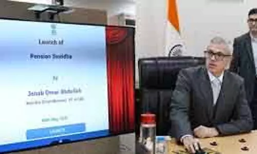 Srinagar सरकार ने PDD स्टाफ की सैलरी के लिए JKPaySys को ज़रूरी किया Srinagar सरकार ने PDD स्टाफ की सैलरी के लिए JKPaySys को ज़रूरी किया