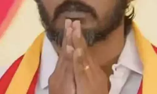 Tiruchy TVK के नवनिर्वाचित विधायक पर धोखाधड़ी का आरोप Tiruchy TVK के नवनिर्वाचित विधायक पर धोखाधड़ी का आरोप