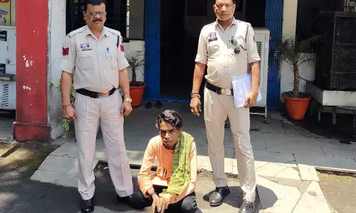16 साल की लड़की से शादी का वादा कर रेप, फिर अपहरण करने वाला गिरफ्तार 16 साल की लड़की से शादी का वादा कर रेप, फिर अपहरण करने वाला गिरफ्तार