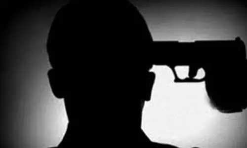 Srinagar: सीआरपीएफ जवान की आत्महत्या से हड़कंप