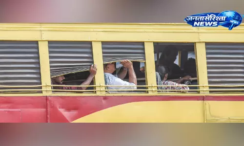 गर्मी में नॉन-AC बस यात्रियों की परेशानी बढ़ी, स्लाइडिंग ग्लास विंडो पर उठने लगी सवाल