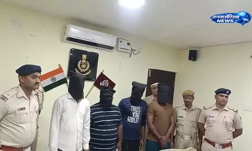 Bhubaneswar : किडनैप युवक कुछ घंटों में रेस्क्यू, जीजा समेत चार गिरफ्तार Bhubaneswar : किडनैप युवक कुछ घंटों में रेस्क्यू, जीजा समेत चार गिरफ्तार