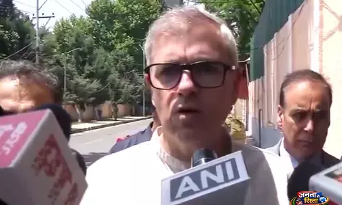 अगर विजय बहुमत साबित कर देते हैं, तो उन्हें सरकार बनाने का मौका दिया जाना चाहिए: J&K के CM उमर अब्दुल्ला