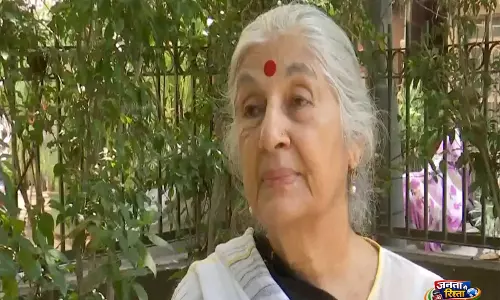 सुभाषिनी अली ने Tamil Nadu में सरकार गठन की प्रक्रिया में दखल का आरोप लगाया सुभाषिनी अली ने Tamil Nadu में सरकार गठन की प्रक्रिया में दखल का आरोप लगाया
