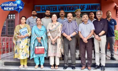 Cluster University ने लॉन्च किया अनूठा डिज़ाइन योर डिग्री प्रोग्राम Cluster University ने लॉन्च किया अनूठा डिज़ाइन योर डिग्री प्रोग्राम