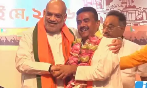 पश्चिम बंगाल के अगले मुख्यमंत्री बनेंगे सुवेंदु अधिकारी, समर्थकों में जश्न का माहौल पश्चिम बंगाल के अगले मुख्यमंत्री बनेंगे सुवेंदु अधिकारी, समर्थकों में जश्न का माहौल