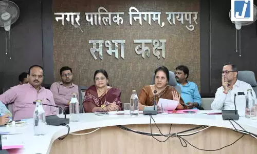 बारिश में कहीं भी जल भराव हुआ, तो सम्बंधित जोन कमिश्नर और जोन स्वास्थ्य अधिकारी सीधे जवाबदेह रहेंगे, महापौर मीनल चौबे ने दी चेतावनी बारिश में कहीं भी जल भराव हुआ, तो सम्बंधित जोन कमिश्नर और जोन स्वास्थ्य अधिकारी सीधे जवाबदेह रहेंगे, महापौर मीनल चौबे ने दी चेतावनी