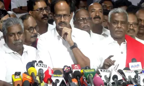 तमिलनाडु में TVK को CPI और CPI(M) का बिना शर्त समर्थन, VCK से भी उम्मीद तमिलनाडु में TVK को CPI और CPI(M) का बिना शर्त समर्थन, VCK से भी उम्मीद