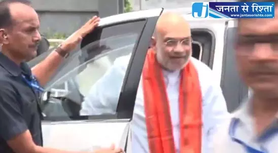 बंगाल में CM चुनने बीजेपी विधायक दल की बैठक शुरू, अमित शाह भी मौजूद बंगाल में CM चुनने बीजेपी विधायक दल की बैठक शुरू, अमित शाह भी मौजूद