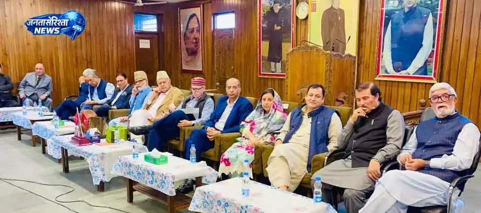 Srinagar डॉ. फारूक ने एनसी की जनता के प्रति प्रतिबद्धता बताई Srinagar डॉ. फारूक ने एनसी की जनता के प्रति प्रतिबद्धता बताई