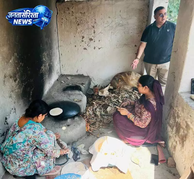 Kapurthala villages में फूड कमीशन ने किया अचानक निरीक्षण Kapurthala villages में फूड कमीशन ने किया अचानक निरीक्षण