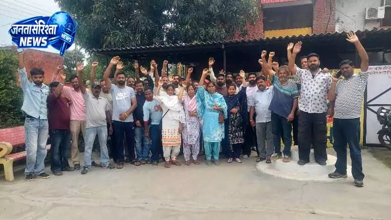 नगर निगम हड़ताल, Talwara में दूसरे दिन भी सेवाएं बाधित नगर निगम हड़ताल, Talwara में दूसरे दिन भी सेवाएं बाधित