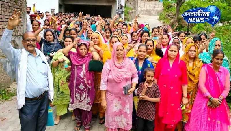 Una नगर निगम चुनाव, 118 उम्मीदवारों ने दाखिल किए नामांकन Una नगर निगम चुनाव, 118 उम्मीदवारों ने दाखिल किए नामांकन