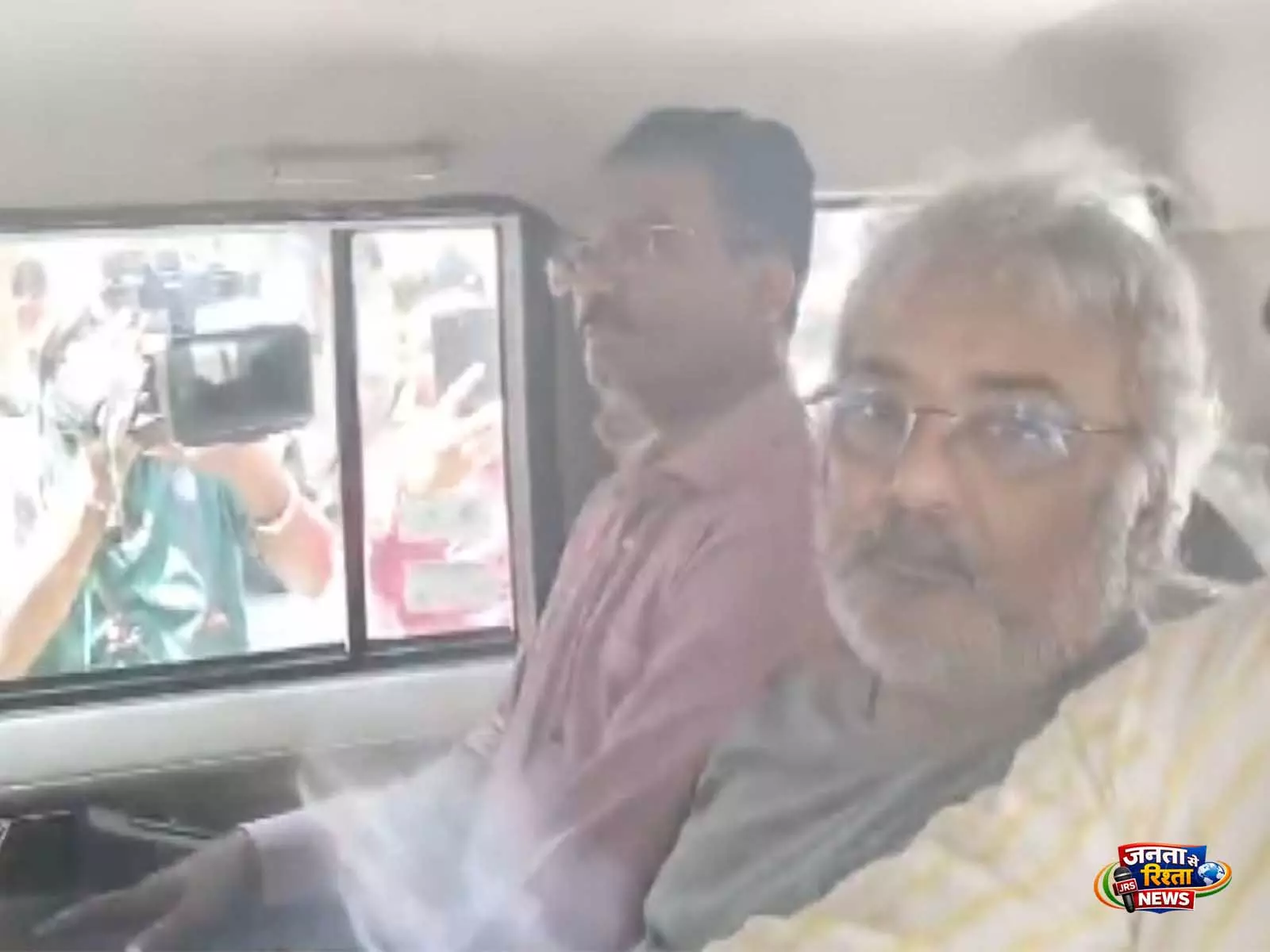 NCB ने दाऊद के सहयोगी सलीम डोला के लिए 14 दिन की न्यायिक हिरासत हासिल की NCB ने दाऊद के सहयोगी सलीम डोला के लिए 14 दिन की न्यायिक हिरासत हासिल की