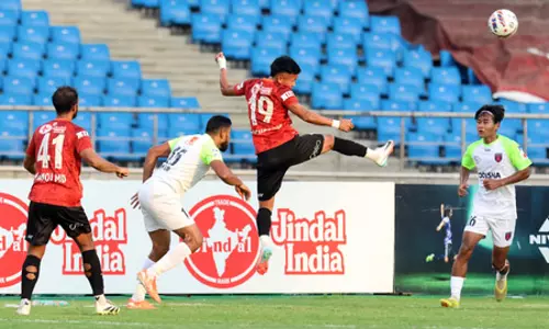 आईएसएल 2025-26: ओडिशा एफसी ने एससी दिल्ली को 2-1 से हराया आईएसएल 2025-26: ओडिशा एफसी ने एससी दिल्ली को 2-1 से हराया