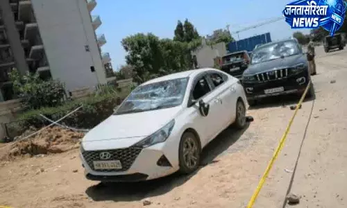 डिस्पोज़िंग मुद्दे: Gurugram में कचरे से प्लास्टिक हटाने को लेकर गोलीबारी डिस्पोज़िंग मुद्दे: Gurugram में कचरे से प्लास्टिक हटाने को लेकर गोलीबारी