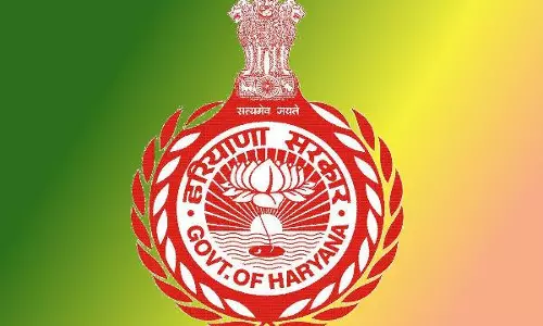 Chandigarh: हरियाणा में आउटसोर्स स्टाफ को मिला फायदा Chandigarh: हरियाणा में आउटसोर्स स्टाफ को मिला फायदा