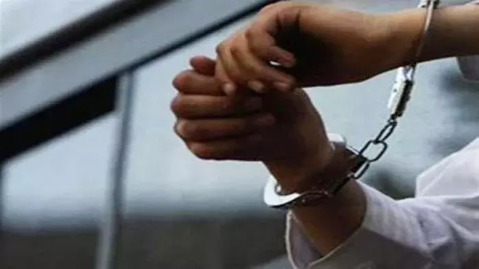 Faridabad: संदिग्ध युवक एयरफोर्स परिसर में पकड़ा गया Faridabad: संदिग्ध युवक एयरफोर्स परिसर में पकड़ा गया