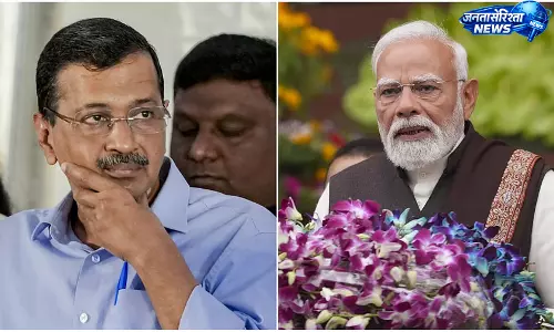 ED रेड विवाद: केजरीवाल ने मोदी पर साधा निशाना, पंजाब में सियासी तनाव बढ़ा ED रेड विवाद: केजरीवाल ने मोदी पर साधा निशाना, पंजाब में सियासी तनाव बढ़ा