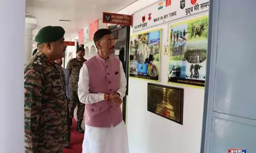 केंद्रीय राज्य मंत्री Sanjay Seth ने चल रही विकास परियोजनाओं की समीक्षा के लिए त्रिवेंद्रम मिलिट्री स्टेशन का दौरा किया केंद्रीय राज्य मंत्री Sanjay Seth ने चल रही विकास परियोजनाओं की समीक्षा के लिए त्रिवेंद्रम मिलिट्री स्टेशन का दौरा किया