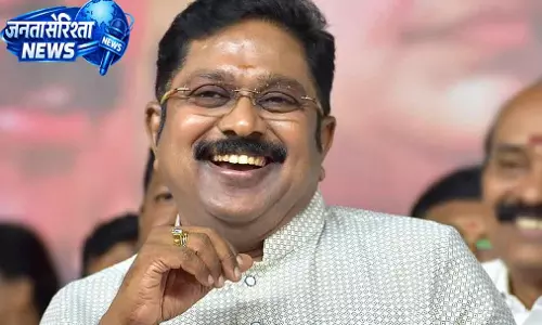 Chennai TTV के साथ कामराज की गवर्नर से बैठक