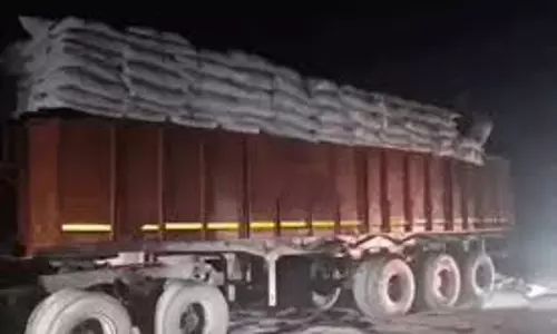 Sonipat: 40 लाख की अवैध शराब जब्त, चावल की आड़ में शराब का कारोबार Sonipat: 40 लाख की अवैध शराब जब्त, चावल की आड़ में शराब का कारोबार