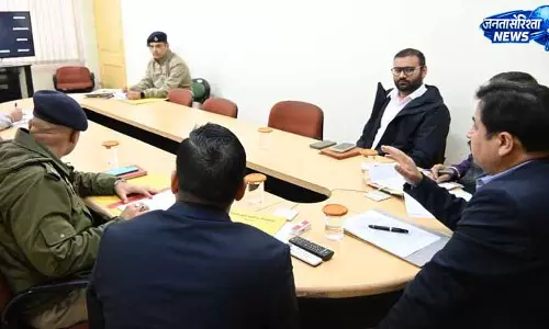Shimla प्रशासन ने ड्रग तस्करी के खिलाफ पटवारियों की जिम्मेदारी बढ़ाई Shimla प्रशासन ने ड्रग तस्करी के खिलाफ पटवारियों की जिम्मेदारी बढ़ाई