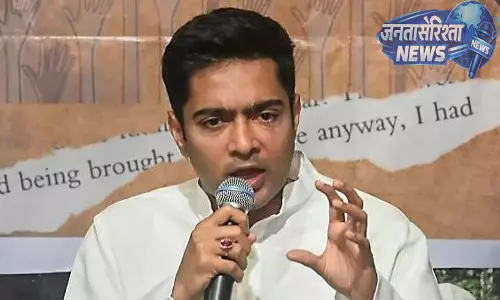 अभिषेक बनर्जी का चुनाव आयोग पर हमला, TMC ने चुनाव प्रक्रिया की निष्पक्षता पर उठाए सवाल