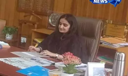 Hamirpur पंचायत चुनाव, रिकॉर्ड संख्या में 1,572 उम्मीदवारों ने पर्चा भरा Hamirpur पंचायत चुनाव, रिकॉर्ड संख्या में 1,572 उम्मीदवारों ने पर्चा भरा
