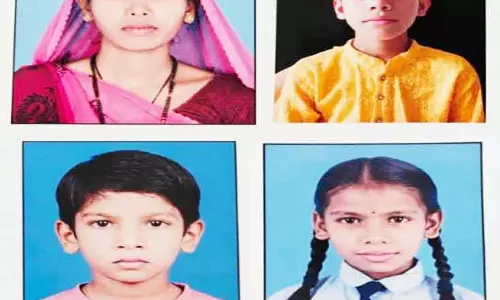 मां अपने बेटों और बेटी सहित लापता, परिजन चिंतित मां अपने बेटों और बेटी सहित लापता, परिजन चिंतित