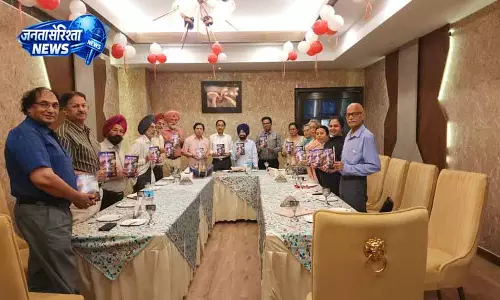 ‘Hond de Prisme’: कला के माध्यम से मानवीय अनुभवों की झलक