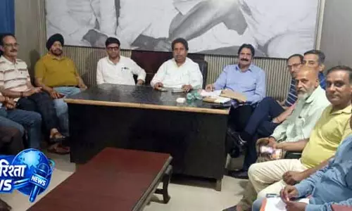 कांग्रेस प्रवासियों के हितों के लिए काम करने को तैयार: Bhalla कांग्रेस प्रवासियों के हितों के लिए काम करने को तैयार: Bhalla