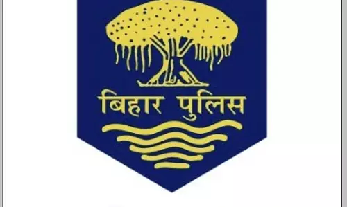 बिहार में रेलवे ट्रैक पर लगाया गया कैमरा बरामद, पुलिस जांच में जुटी बिहार में रेलवे ट्रैक पर लगाया गया कैमरा बरामद, पुलिस जांच में जुटी