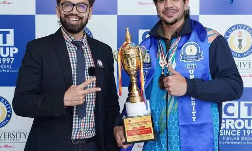 डबल गोल्ड जीतकर Harkomal ने विश्वविद्यालय का मान बढ़ाया